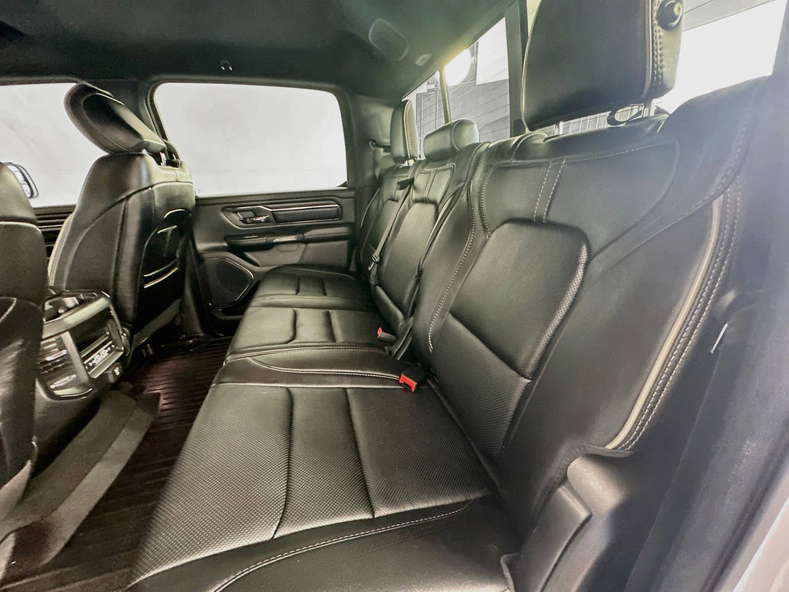 Used 2023 RAM 1500 Limited AWD/4WD image 24
