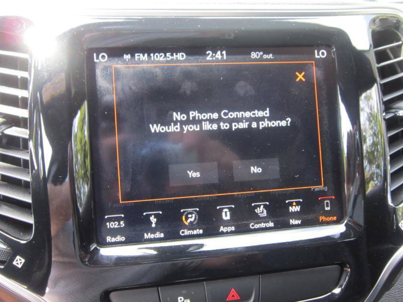 Used 2019 Jeep Cherokee High Altitude AWD/4WD image 32