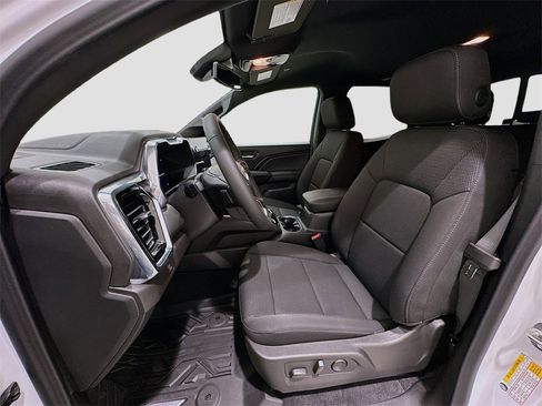 New 2026 GMC Canyon Elevation w/ Convenience Package image 22