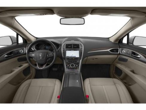 Used 2020 Lincoln MKZ w/ Convenience Package image 8