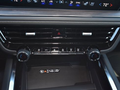 New 2026 Chevrolet Tahoe Premier image 18