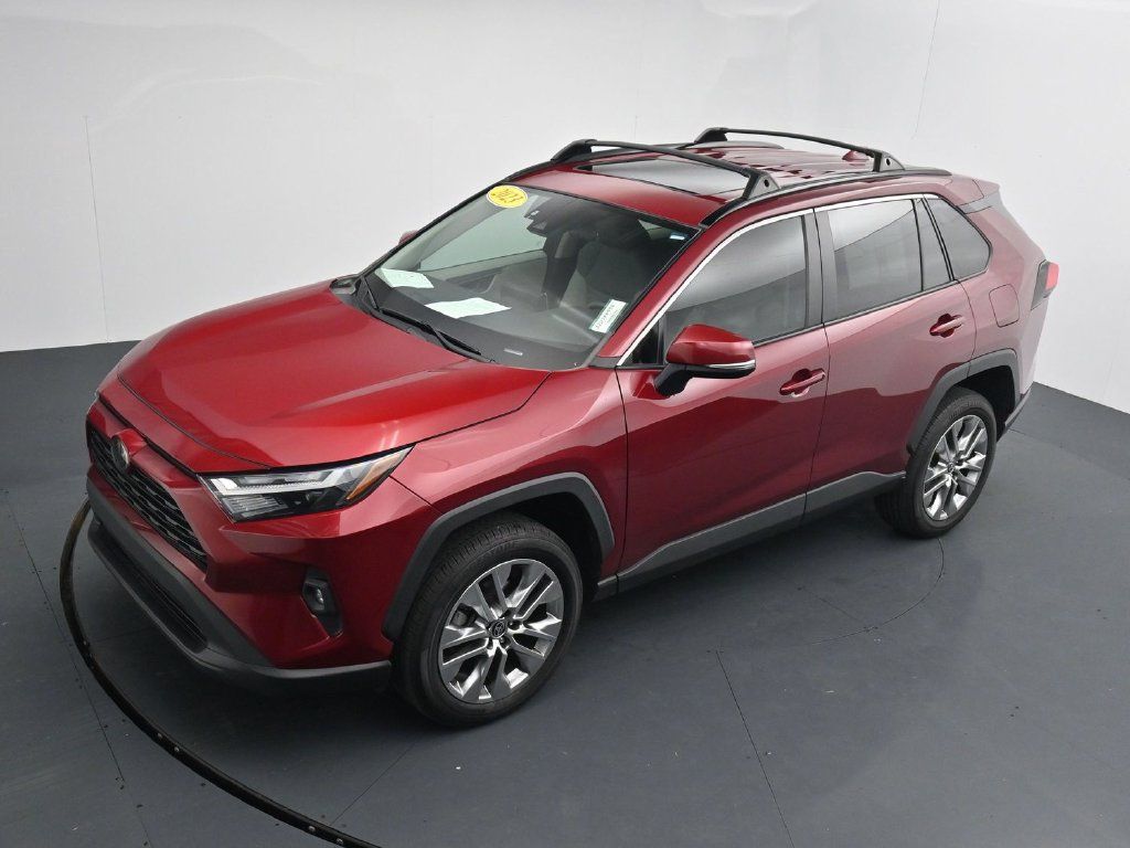 Used 2023 Toyota RAV4 XLE Premium FWD image 26