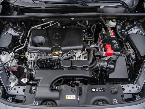 Used 2019 Toyota RAV4 XLE w/ Convenience Package image 19