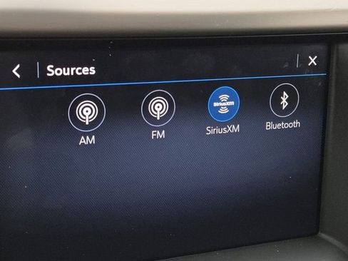 Used 2023 GMC Acadia Denali w/ Denali Technology Package image 6