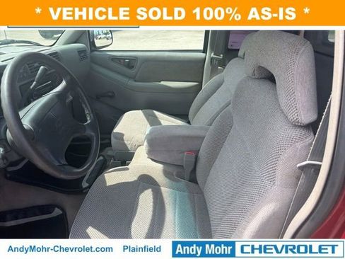 Used 1995 Chevrolet S10 Pickup LS AWD/4WD image 13