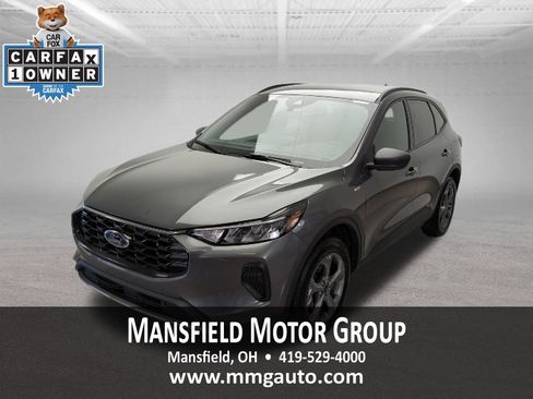 Used 2025 Ford Escape ST-Line AWD/4WD image 1