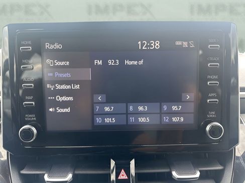 Used 2019 Toyota Corolla SE image 16