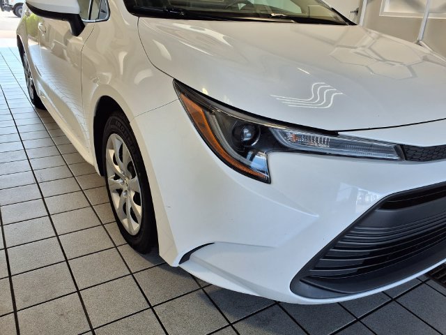 Used 2024 Toyota Corolla LE FWD image 23