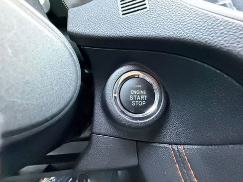 Used 2019 Subaru Crosstrek 2.0i Limited w/ Moonroof Package w/Navigation image 26