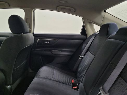 Used 2017 Nissan Altima 2.5 SV FWD image 18