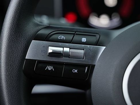 Used 2025 Hyundai Santa Cruz SEL FWD image 31