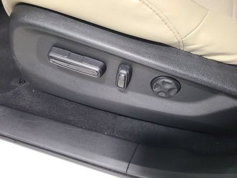 Used 2018 Honda CR-V EX-L image 19