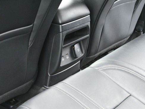 Used 2020 Ford Ranger Lariat w/ Equipment Group 501A Mid image 29