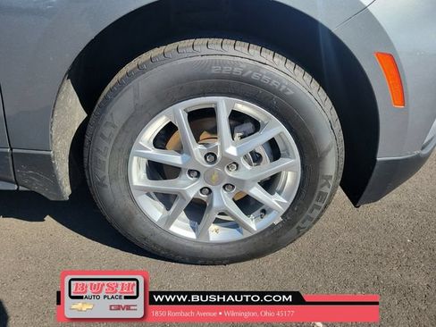 Used 2024 Chevrolet Equinox LT AWD/4WD image 6