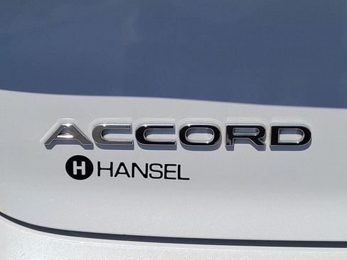Used 2023 Honda Accord EX image 12