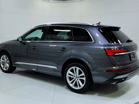 Used 2025 Audi Q7 3.0T Premium Plus AWD/4WD image 5