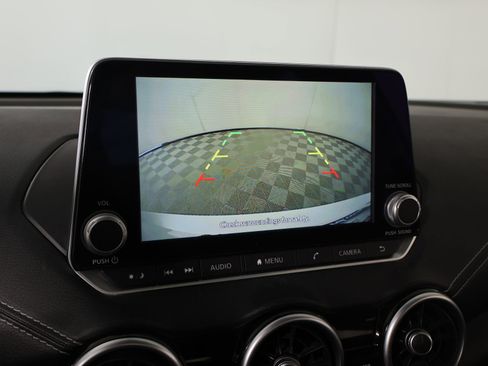 Used 2023 Nissan Sentra SV image 6