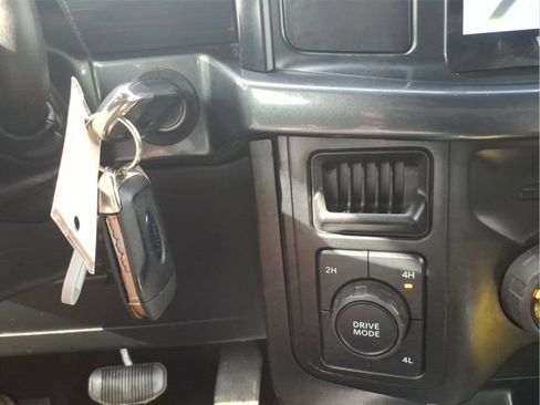 Used 2024 Ford F150 STX AWD/4WD image 28