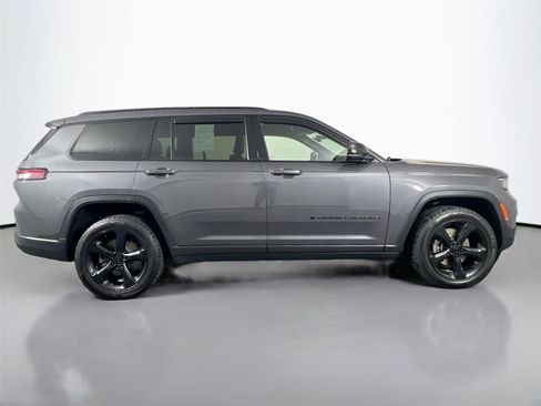 Used 2021 Jeep Grand Cherokee L Laredo AWD/4WD image 7