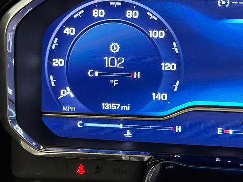Used 2025 Chevrolet Silverado 1500 RST AWD/4WD image 8