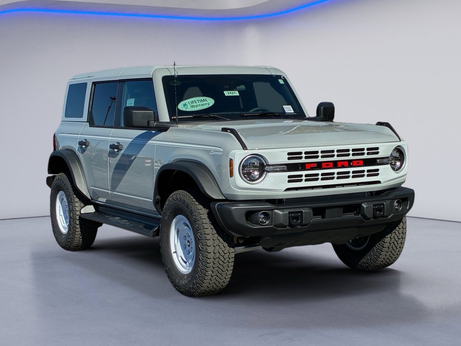 New 2026 Ford Bronco Heritage Edition AWD/4WD image 4