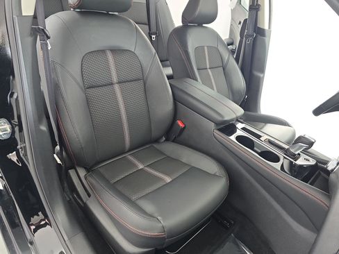 Certified 2025 Nissan Altima 2.5 SR FWD image 10