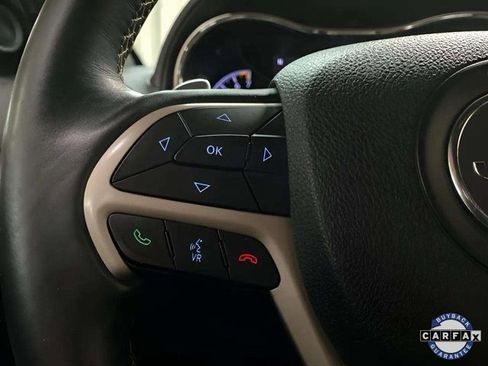 Used 2015 Jeep Grand Cherokee Overland image 38