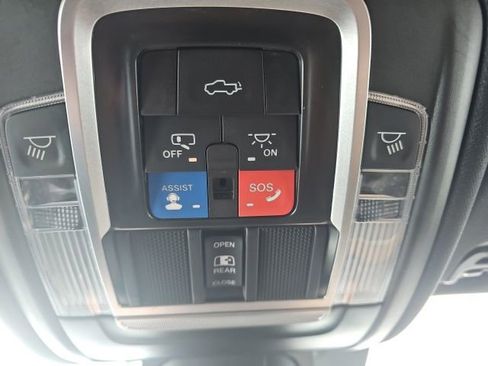 Used 2022 RAM 1500 Limited w/ Body-Colour Bumper Group image 20