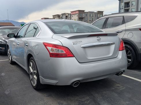 Used 2011 Nissan Maxima 3.5 SV w/ Sport Pkg FWD image 4