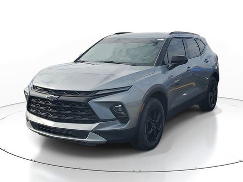 Certified 2023 Chevrolet Blazer LT w/ Convenience Package image 2