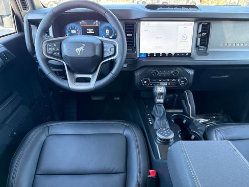 New 2026 Ford Bronco Badlands AWD/4WD image 5