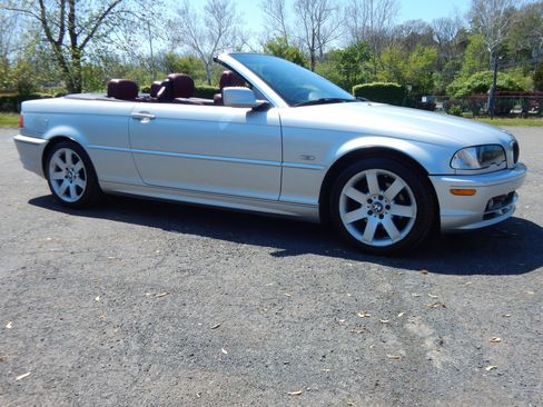 Used 2001 BMW 325Ci Convertible RWD image 6