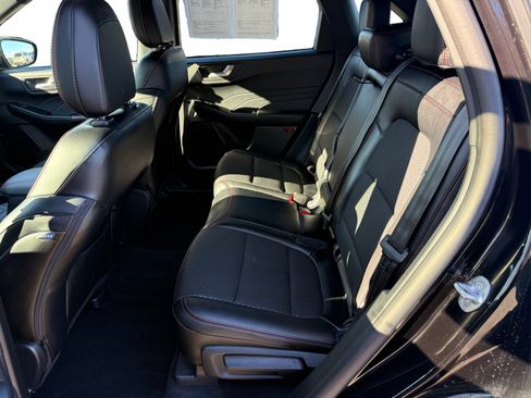 Certified 2025 Ford Escape ST-Line w/ Equipment Group 301A image 16
