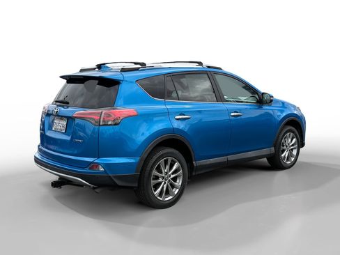 Used 2016 Toyota RAV4 Limited FWD image 5