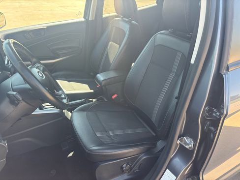 Used 2020 Ford EcoSport SES image 10