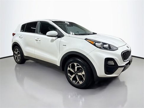 Used 2021 Kia Sportage LX image 5