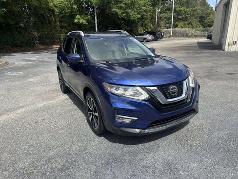 Used 2019 Nissan Rogue SL w/ Premium Package AWD/4WD image 3