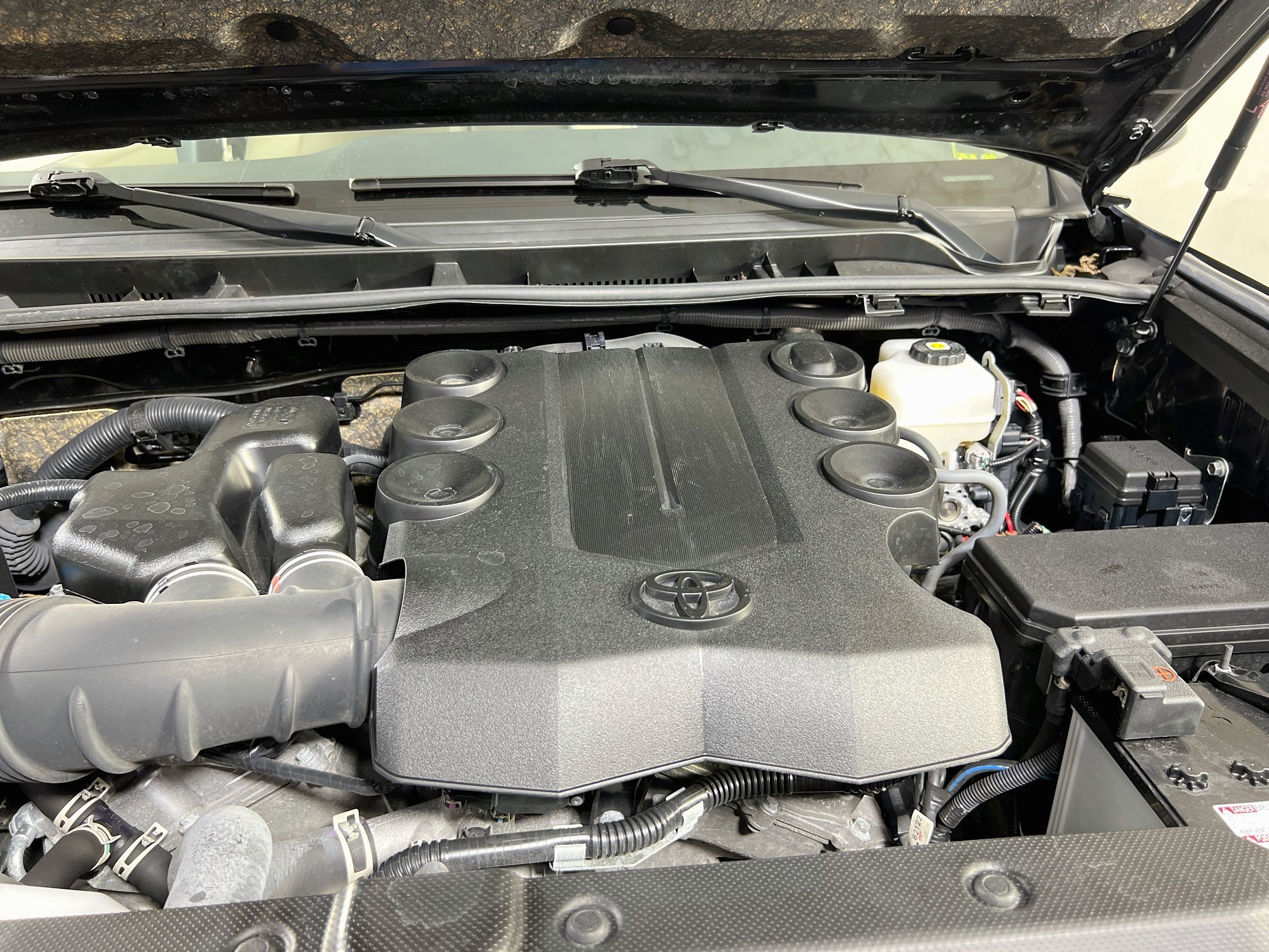 Used 2024 Toyota 4Runner Limited AWD/4WD image 30
