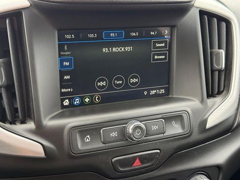 Used 2019 GMC Terrain SLE image 16