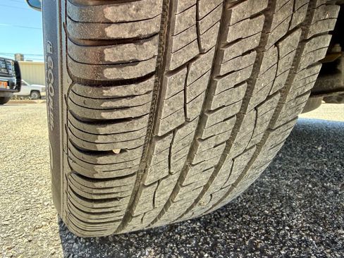 Used 2016 Ford Focus SE image 10