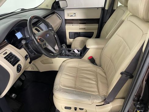 Used 2013 Ford Flex SEL FWD image 2