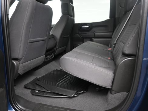 Used 2021 Chevrolet Silverado 1500 LT AWD/4WD image 18
