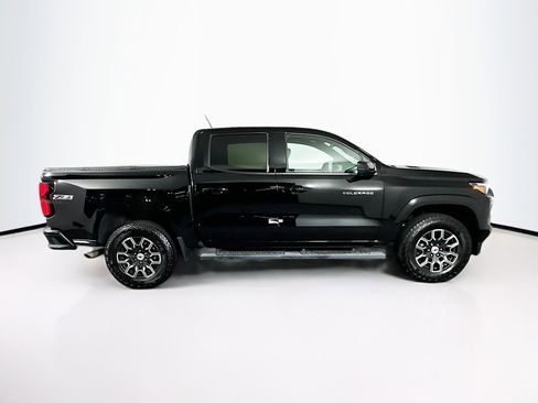 Used 2023 Chevrolet Colorado Z71 AWD/4WD image 10