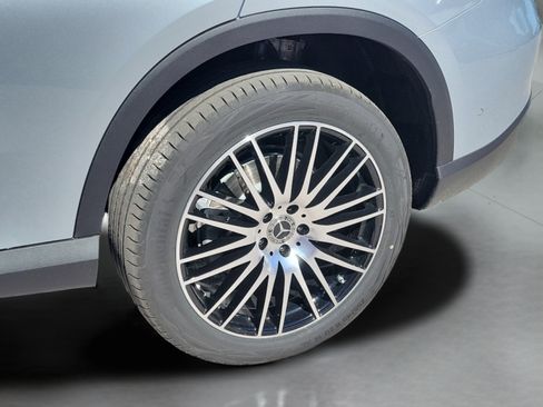 Certified 2026 Mercedes-Benz GLC 300 image 32