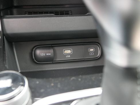 Used 2026 Kia Seltos EX FWD image 23