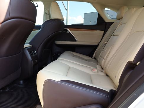 Used 2017 Lexus RX 350 FWD w/ Premium Package image 11