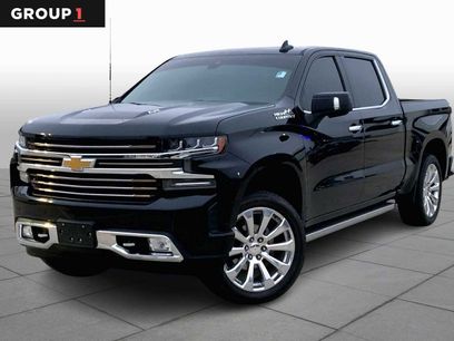 Certified 2022 Chevrolet Silverado 1500 High Country w/ Safety Package II