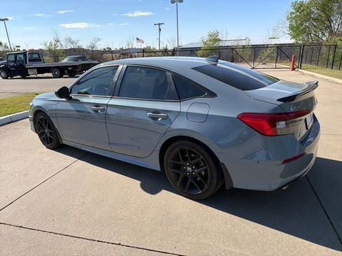 Used 2022 Honda Civic Si image 3