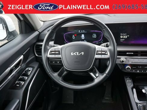 Used 2025 Kia Telluride S AWD/4WD image 15