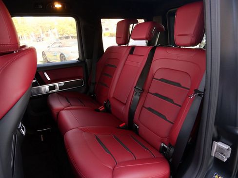 Used 2025 Mercedes-Benz G 63 AMG 4MATIC w/ Night Package Magno image 20